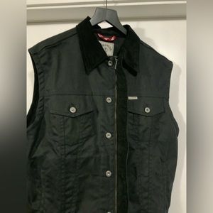 Iron and Resin Rambler Vest
